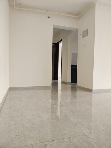 2 BHK Apartment For Rent in KM Horizon Flora, Ghodbunder Road