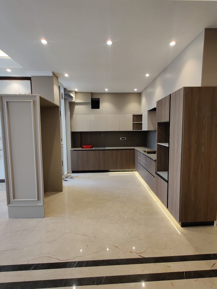 Kitchen, sector 52 4 Bedroom 2000 Sq.Ft. Builder Floor In Sector 52 Gurgaon 8521918