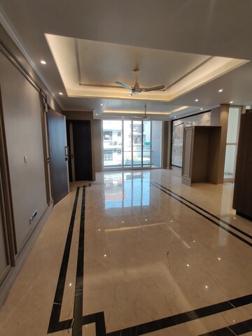 4 BHK Builder Floor For Sale in Sector 52