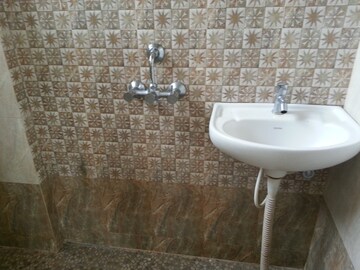 Bathroom in 2 BHK Independent House at Ganga Nagar – for Rent