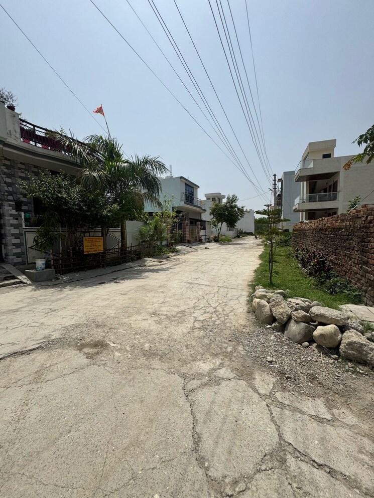 Exterior View, turner road  179 Sq.Yd. Plot In Turner Road Dehradun 8522034