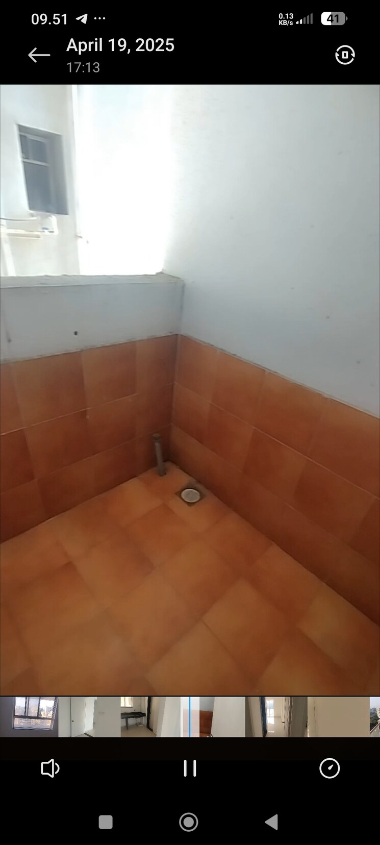 Bathroom, eisha-basilla 3 Bedroom 1600 Sq.Ft. Apartment In Kondhwa Pune 8522041