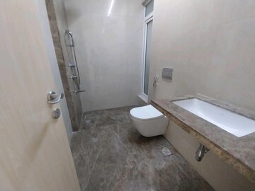 Bathroom in 4 BHK Apartment at Marathon Monte South, Byculla West – for Sale