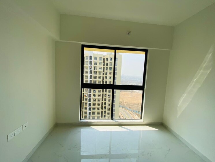 Room, runwal-gardens 1.5 Bedroom 505 Sq.Ft. Apartment In Dombivli East Thane 8522104