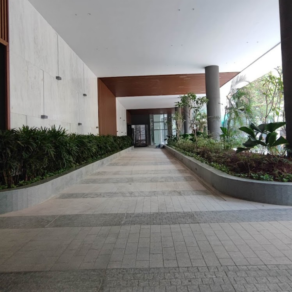 2 BHK 740 Sq.Ft. Apartment in Kalpataru Vienta