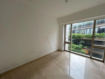 Room in 3 BHK Apartment at Lodha The Park, Worli – for Sale