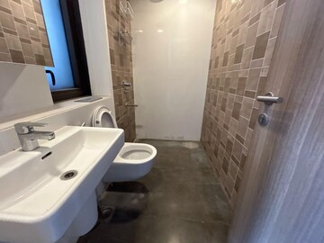 Bathroom in 3 BHK Apartment at Lodha The Park, Worli – for Sale