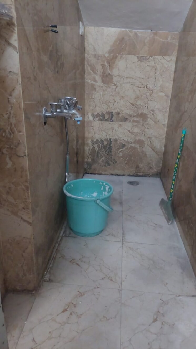 Bathroom, sri aurobindo marg 2 Bedroom 455 Sq.Ft. Builder Floor In Sri Aurobindo Marg Delhi 8522465