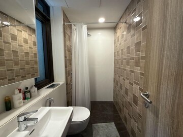 Bathroom in 3 BHK Apartment at Lodha The Park, Worli – for Sale