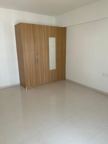 3 BHK Apartment For Rent in Casagrand Lorenza, Kogilu