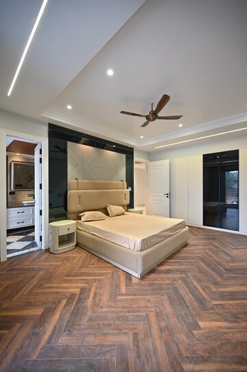 Bedroom in 4 BHK Builder Floor at Nirvana Courtyard, Sector 50 – for Sale