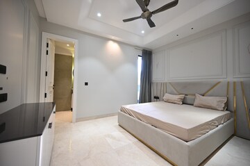 4 BHK Builder Floor For Sale in Nirvana Courtyard, Sector 50
