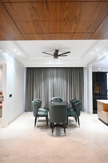 Living Room in 4 BHK Builder Floor at Nirvana Courtyard, Sector 50 – for Sale