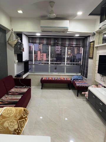 Living Room in 1 BHK Apartment at Tardeo – for Rent