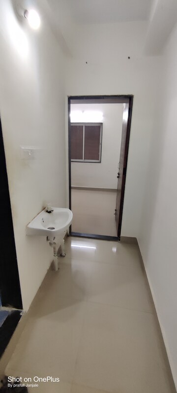 Attached Bathroom in 1 BHK Independent House at Gokhalenagar – for Rent