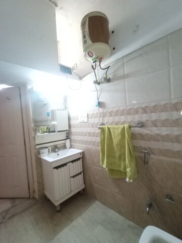 Bathroom in 1 RK Independent House at Sector 16 – for Rent