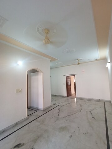 3 BHK Independent House For Rent in Sector 21