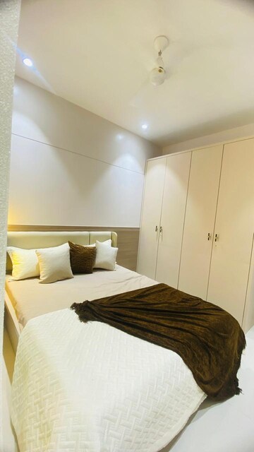 Bedroom in 3 BHK Apartment at Sanpada – for Sale