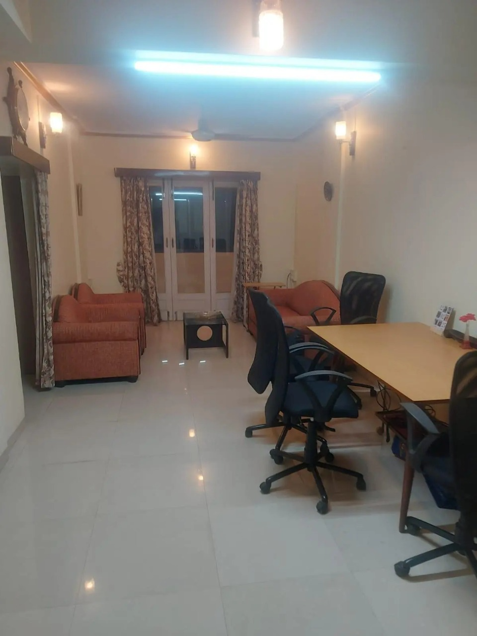 2 BHK 1020 Sq.Ft. Apartment in Tardeo Court CHS