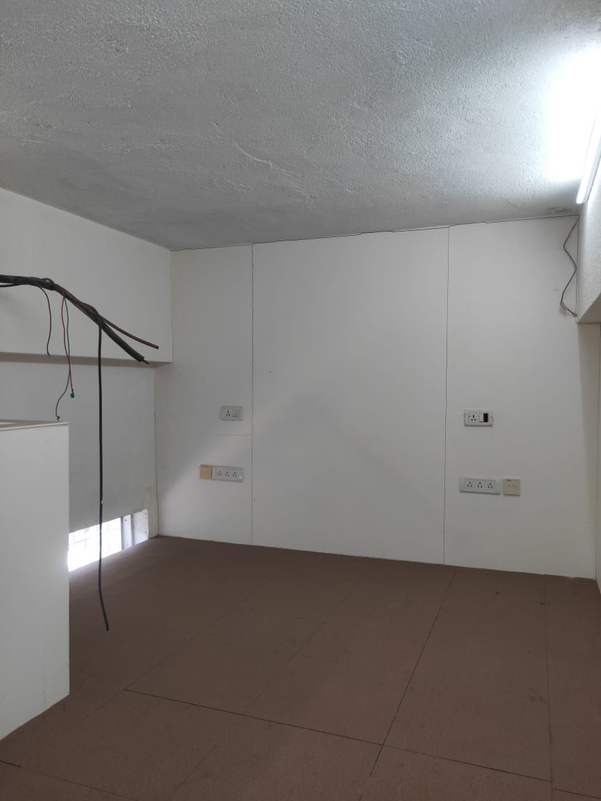 2 BHK + Pooja Room Apartment For Sale in Shapoorji Pallonji Vicinia