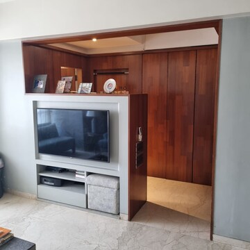 Living Room in 2 BHK Apartment at Wellingdon View, Tardeo – for Rent