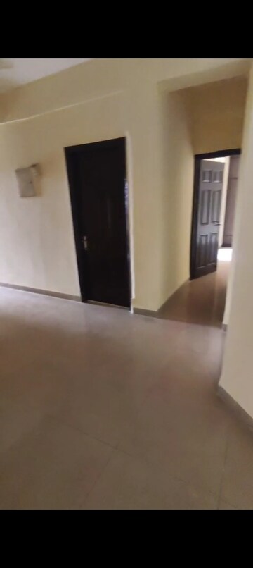 Room in 2 BHK Apartment at Ajnara Gen X, Dundahera – for Sale