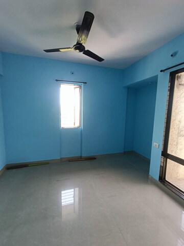 Room in 1 BHK Apartment at Shiv Sai Paradise, Majiwada – for Rent