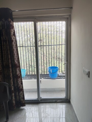Balcony in 1 RK Builder Floor at Suncity Heights, Sector 54 – for Rent