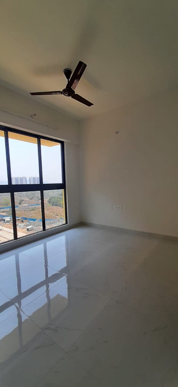 2 BHK Apartment For Sale in Runwal Gardens