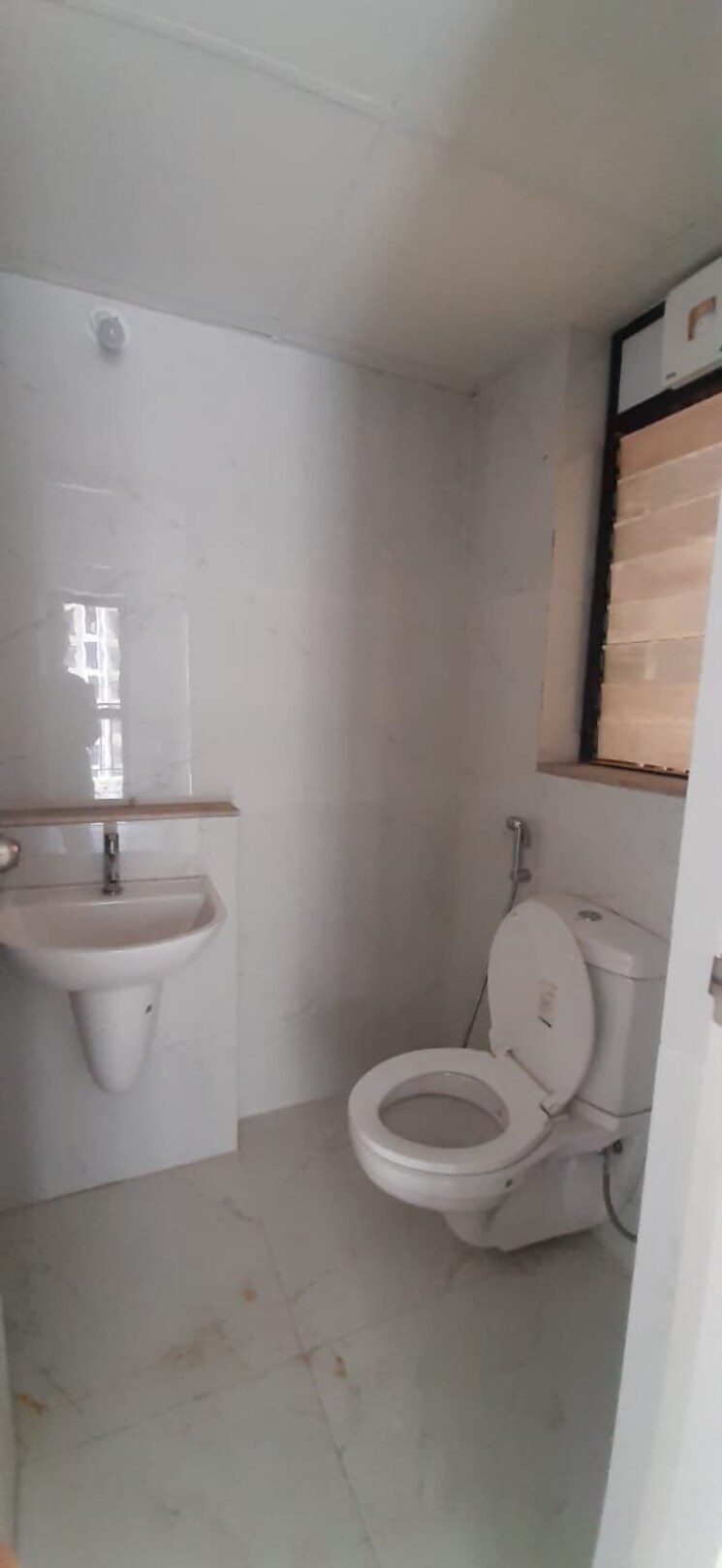 Bathroom, runwal-gardens 2 Bedroom 635 Sq.Ft. Apartment In Dombivli East Thane 8523061