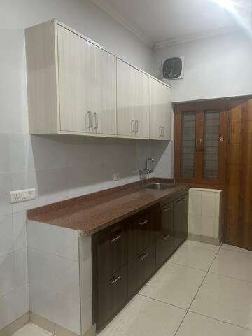 Kitchen in 3 BHK Builder Floor at Sushant Lok 2, Sector 57 – for Rent