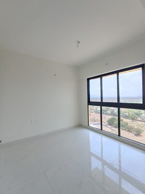 2 BHK Apartment For Sale in Runwal Gardens, Dombivli East