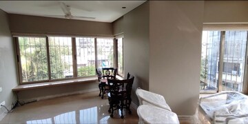 2 BHK Apartment For Rent in Bandra West