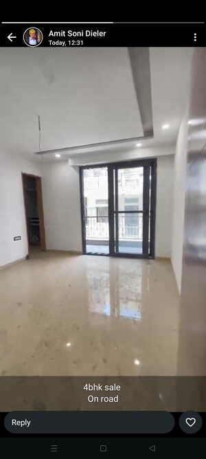 Room in 4 BHK Builder Floor at Palm Residency Chhatarpur, Chattarpur – for Sale