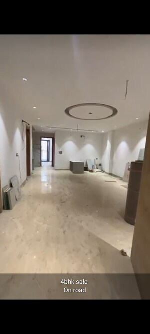 4 BHK Builder Floor For Sale in Palm Residency Chhatarpur, Chattarpur