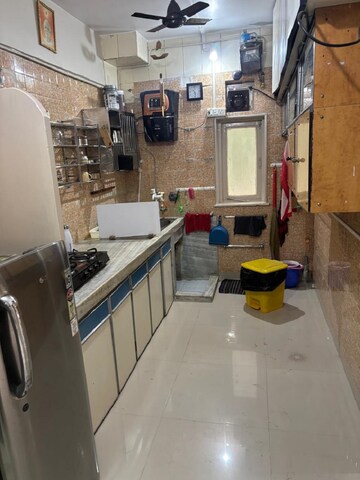 Kitchen in 2.5 BHK Apartment at Khar West – for Rent