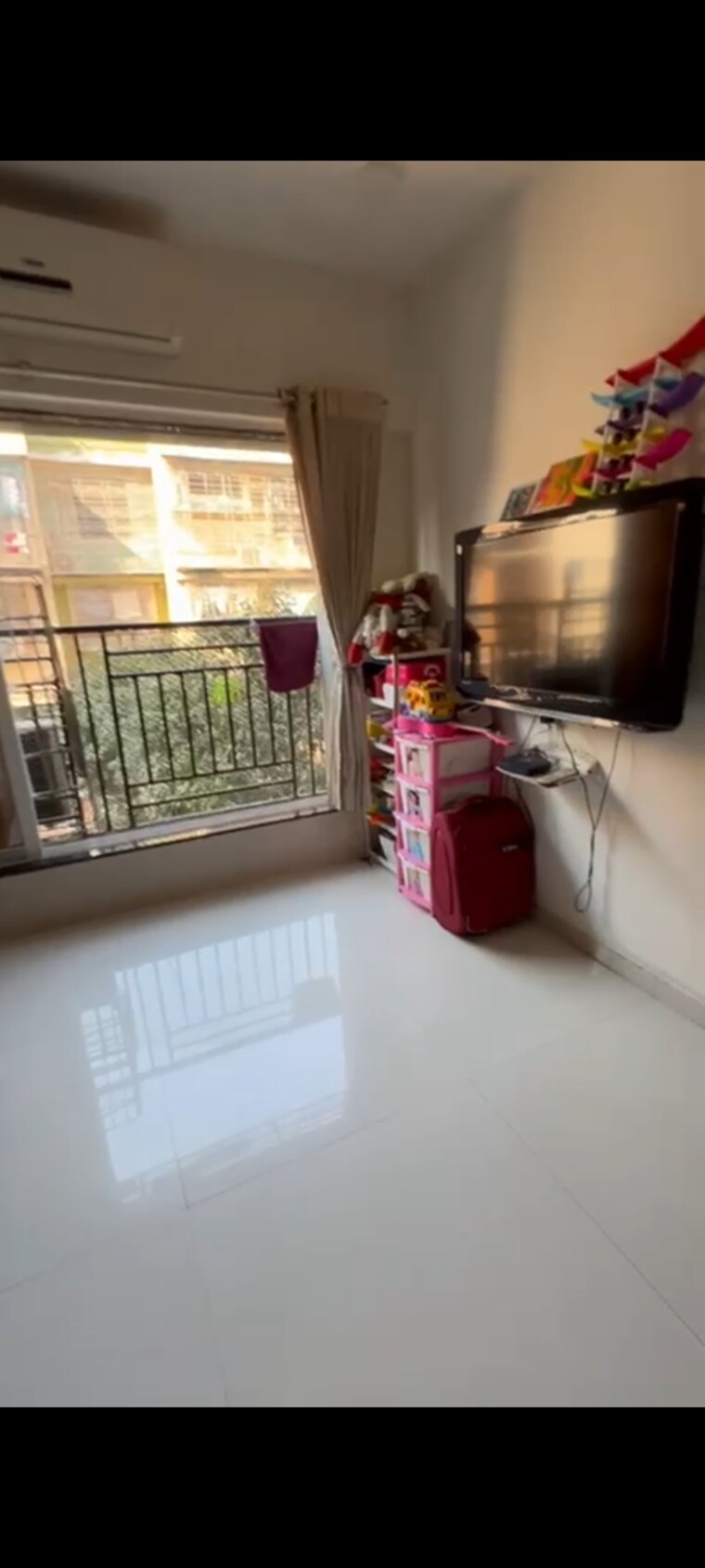 Living Room, n-woods-trishna-view 2 Bedroom 640 Sq.Ft. Apartment In Andheri East Mumbai 8523317