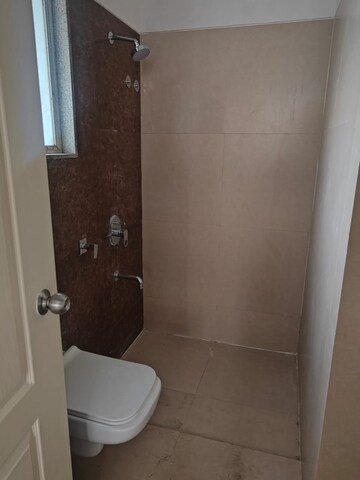2 BHK Apartment For Rent in Hiranandani Estate Avon, Ghodbunder Road