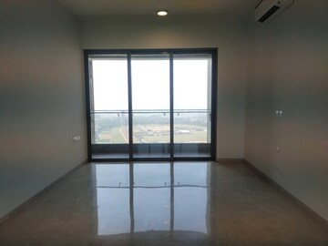 Room in 3 BHK Apartment at Piramal Mahalaxmi, Mahalaxmi – for Sale