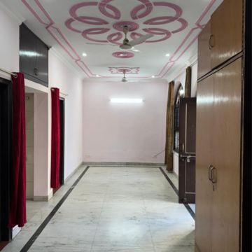Room in 2 BHK Independent House at Sector 46 – for Rent