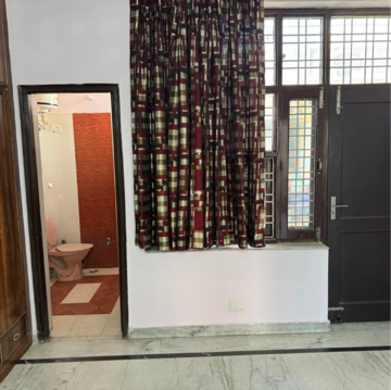 Bathroom in 2 BHK Independent House at Sector 46 – for Rent