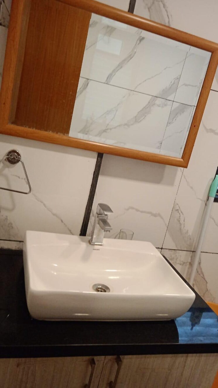 Bathroom, richmond-towers 2 Bedroom 1700 Sq.Ft. Apartment In Richmond Town Bangalore 8523645