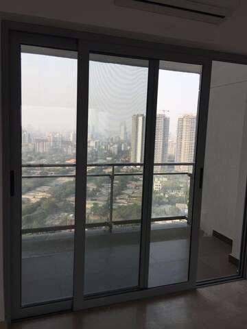 2 BHK Apartment For Rent in Lotus Sky Garden, Malad West