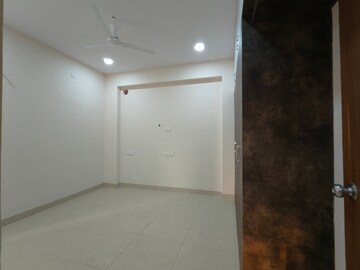 Bedroom in 3 BHK Apartment at Kondapur – for Rent