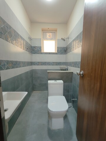 Attached Bathroom in 3 BHK Apartment at Kondapur – for Rent