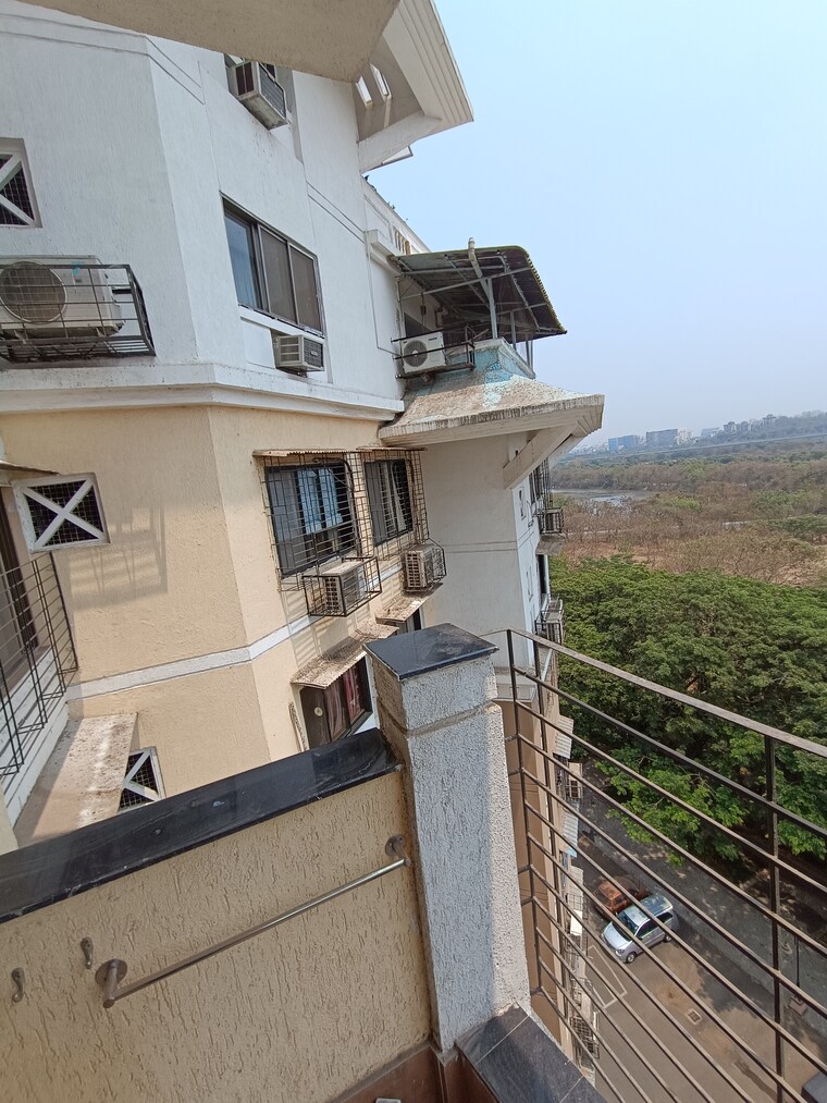 Balcony, nri-complex-phase-2 3 Bedroom 1800 Sq.Ft. Apartment In Seawoods Navi Mumbai 8523944