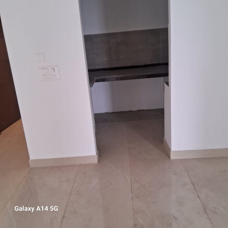 Room, amrapali-golf-homes 2 Bedroom 835 Sq.Ft. Apartment In Sector 4 Greater Noida Greater Noida 8523990