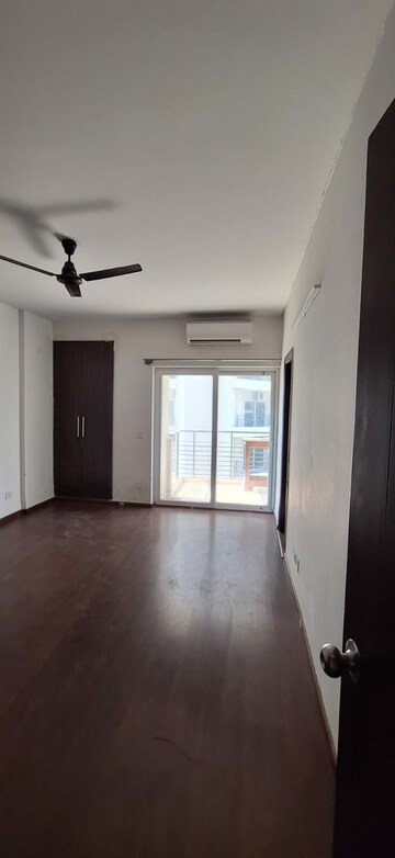 Bedroom in 3 BHK Apartment at Spaze Privy AT4, Sector 84 – for Rent