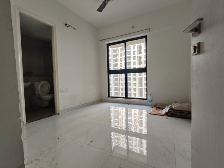 Bathroom, runwal-gardens 3 Bedroom 907 Sq.Ft. Apartment In Dombivli East Thane 8524104