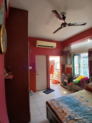 Master Bedroom in 3 BHK Apartment at Chandkheda – for Rent